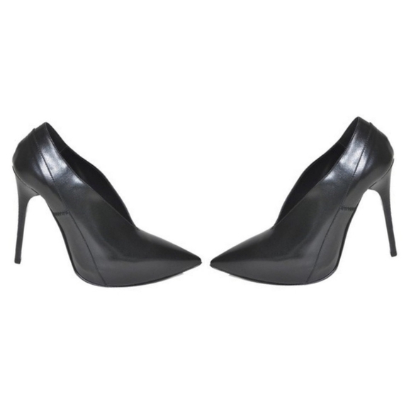 Rare burberry heels - Picture 1 of 10